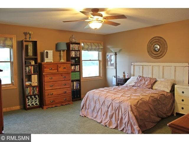 509 McCutcheon Road Hudson, WI 54016 - Photo 10 of 18 Gallery Image 10