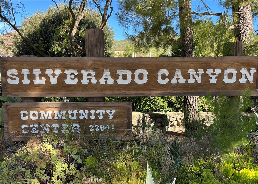 30032 Oak Lane Silverado, CA 92676 - Photo 37 of 44