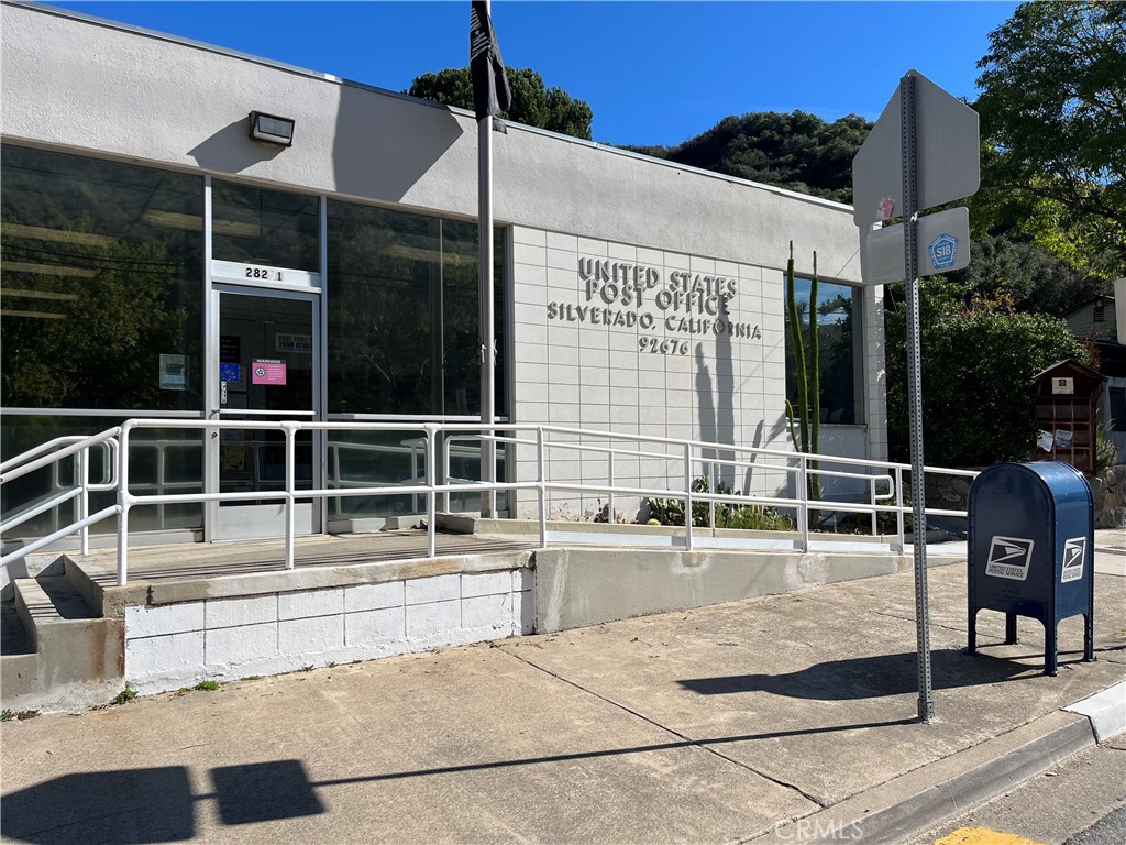 30032 Oak Lane Silverado, CA 92676 - Photo 42 of 44 Our darling downtown, free P.O. Box for residents.