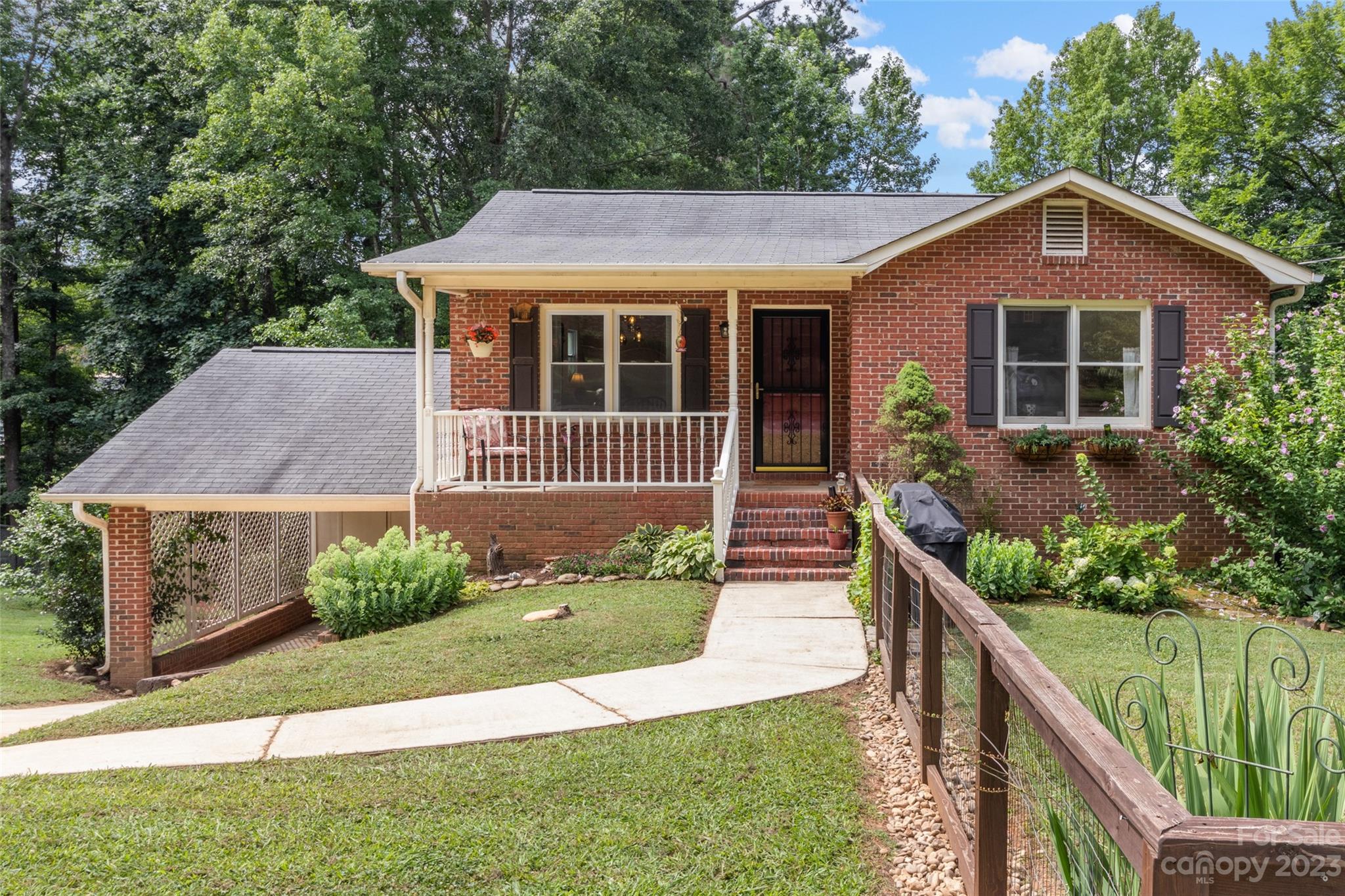 843 Gist Road Rock Hill, SC 29732 - Photo 2 of 31 Gallery Image 2