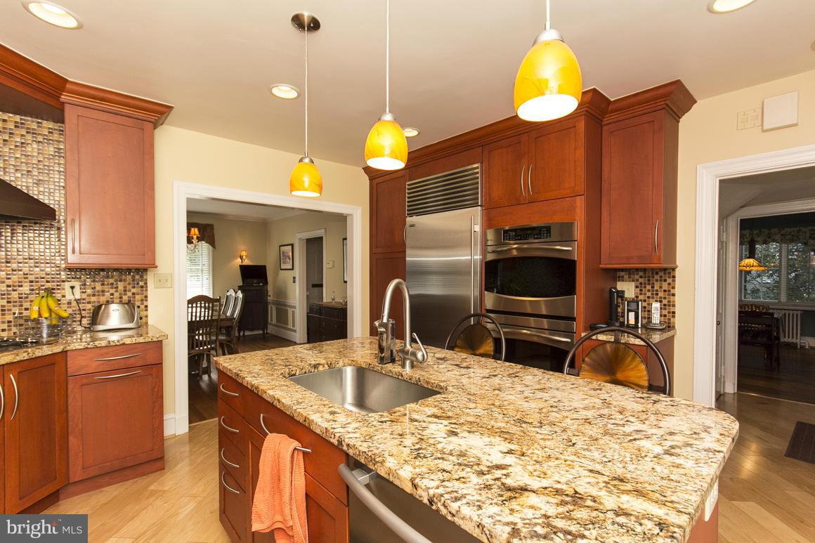 800 St Georges Road Baltimore, MD 21210 - Photo 15 of 30 Kitchen