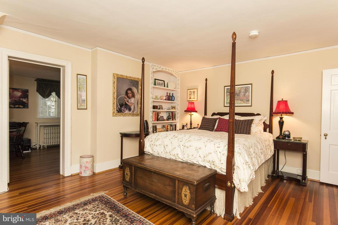 800 St Georges Road Baltimore, MD 21210 - Photo 21 of 30 Bedroom (Master)