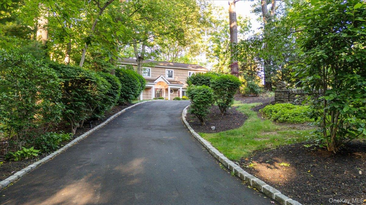96 Plainview Road Woodbury, NY 11797 - Photo 38 of 38
