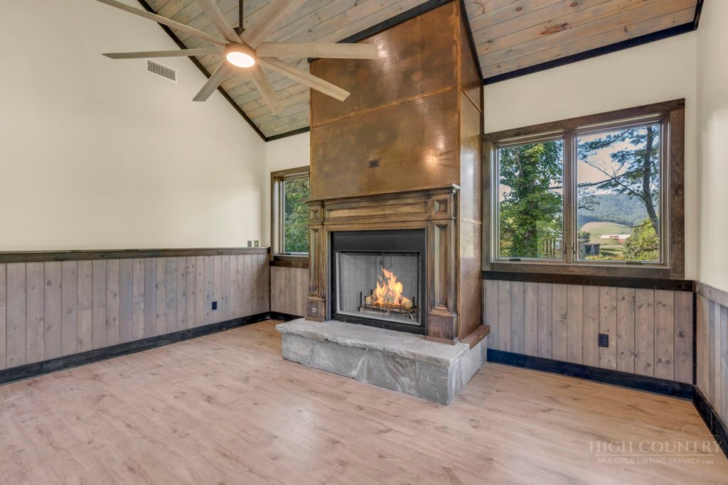 790 Howard Edmisten Road Sugar Grove, NC 28679 - Photo 19 of 40 Gallery Image 19