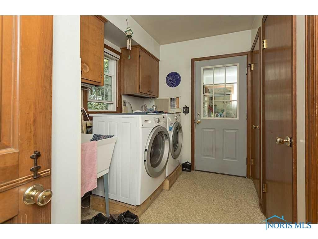 5402 Jerome Road Waterville, OH 43566 - Photo 13 of 20 Utility Room.