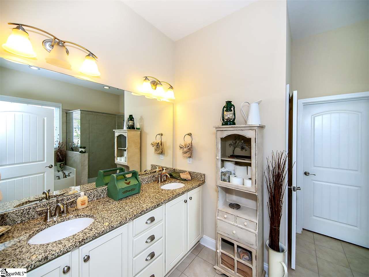 7405 Hamilton Bridge Road Charlotte, NC 28278 - Photo 13 of 29 Gallery Image 13