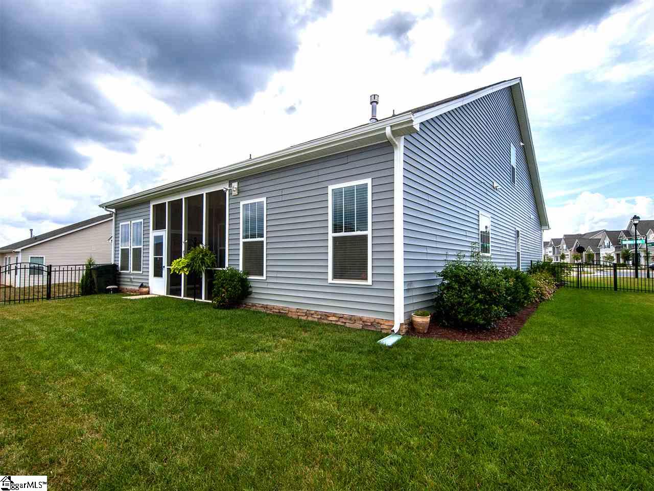 7405 Hamilton Bridge Road Charlotte, NC 28278 - Photo 27 of 29 Gallery Image 27