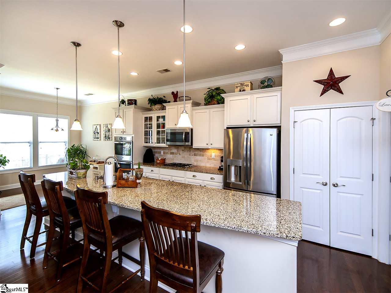 7405 Hamilton Bridge Road Charlotte, NC 28278 - Photo 6 of 29 Gallery Image 6