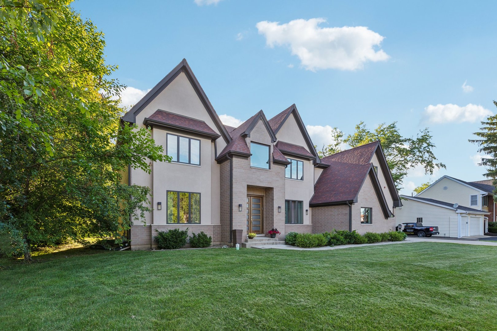 264 Linden Road Northbrook, IL 60062 - Photo 2 of 88