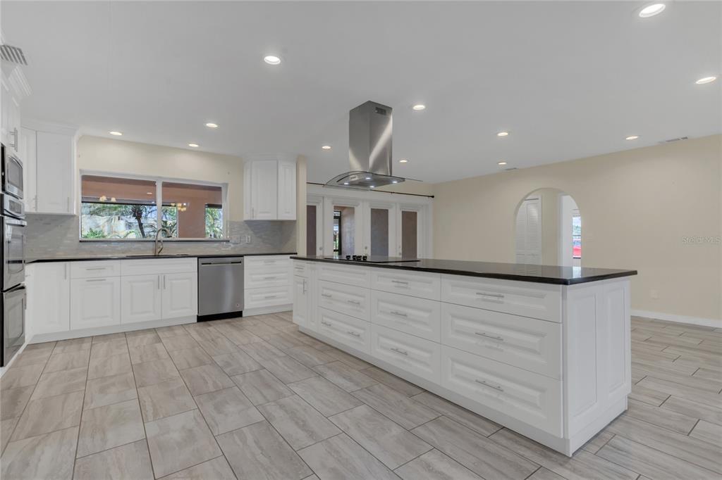 4807 Booth Road Plant City, FL 33565 - Photo 24 of 90 There's room for lots of cooks in this kitchen!