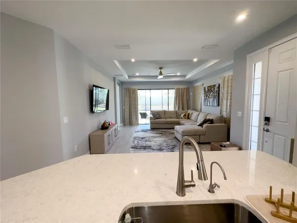 $5,500 | 15732 Sacile Lane, Bradenton, FL 34211