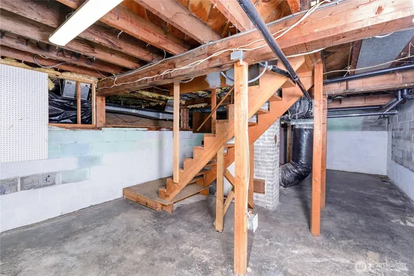 $498,000 | 405 West Spruce Street, Sequim, WA 98382
