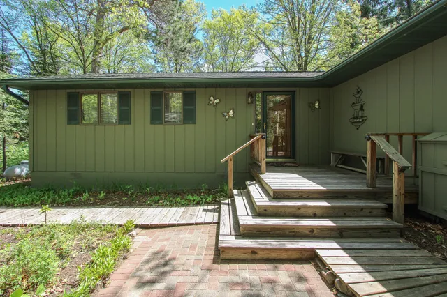 $749,000 | 49734 202nd Place, McGregor, MN 55760