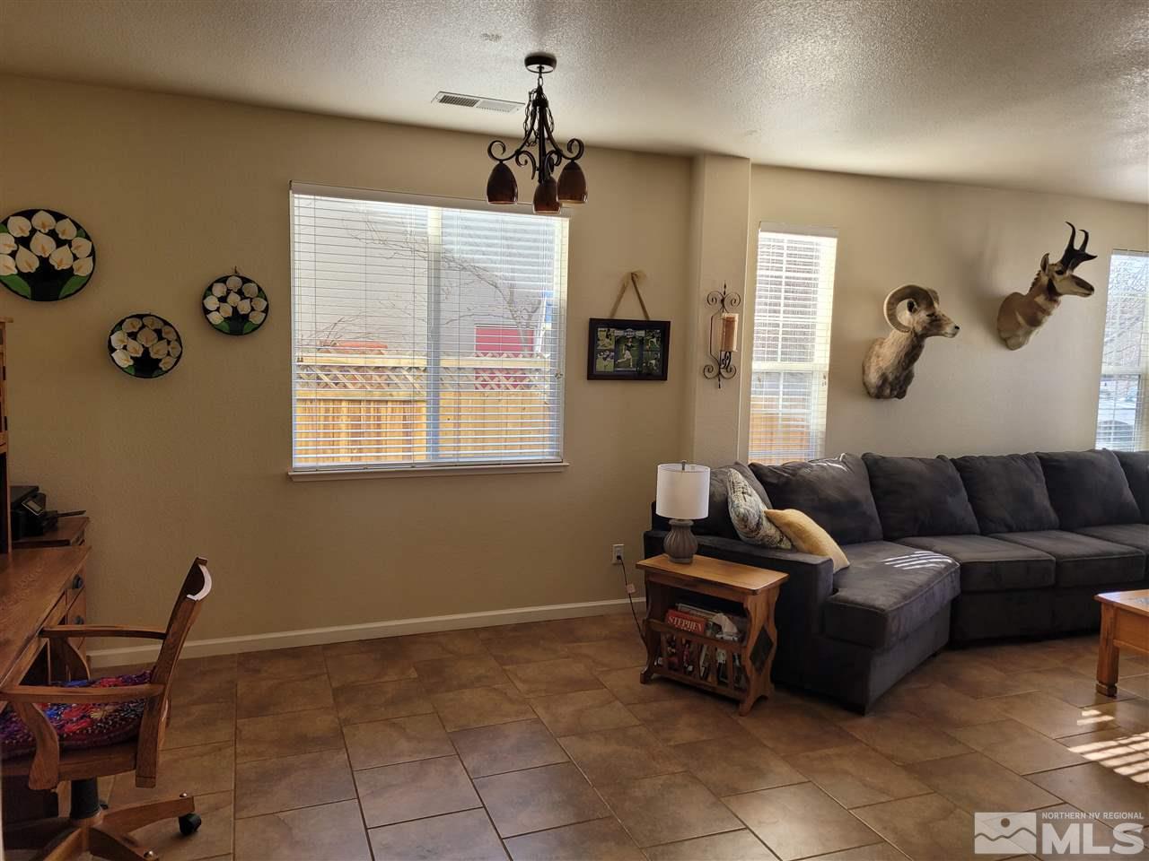 3249 Banestone Road Sparks, NV 89436 - Photo 5 of 33 Photo 5