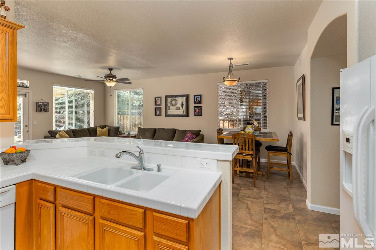 3249 Banestone Road Sparks, NV 89436 - Photo 7 of 33 Photo 7