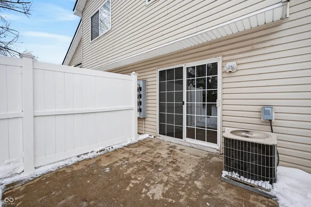 $190,000 | 5816 Beacon Cove Way, Unit 29, Indianapolis, IN 46237