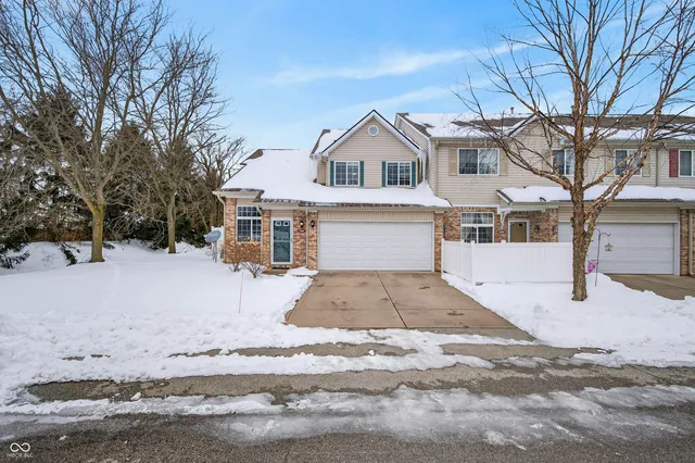 $190,000 | 5816 Beacon Cove Way, Unit 29, Indianapolis, IN 46237