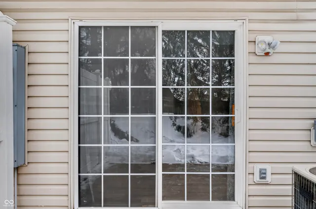 $190,000 | 5816 Beacon Cove Way, Unit 29, Indianapolis, IN 46237