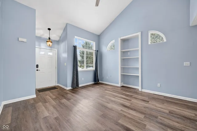 $190,000 | 5816 Beacon Cove Way, Unit 29, Indianapolis, IN 46237