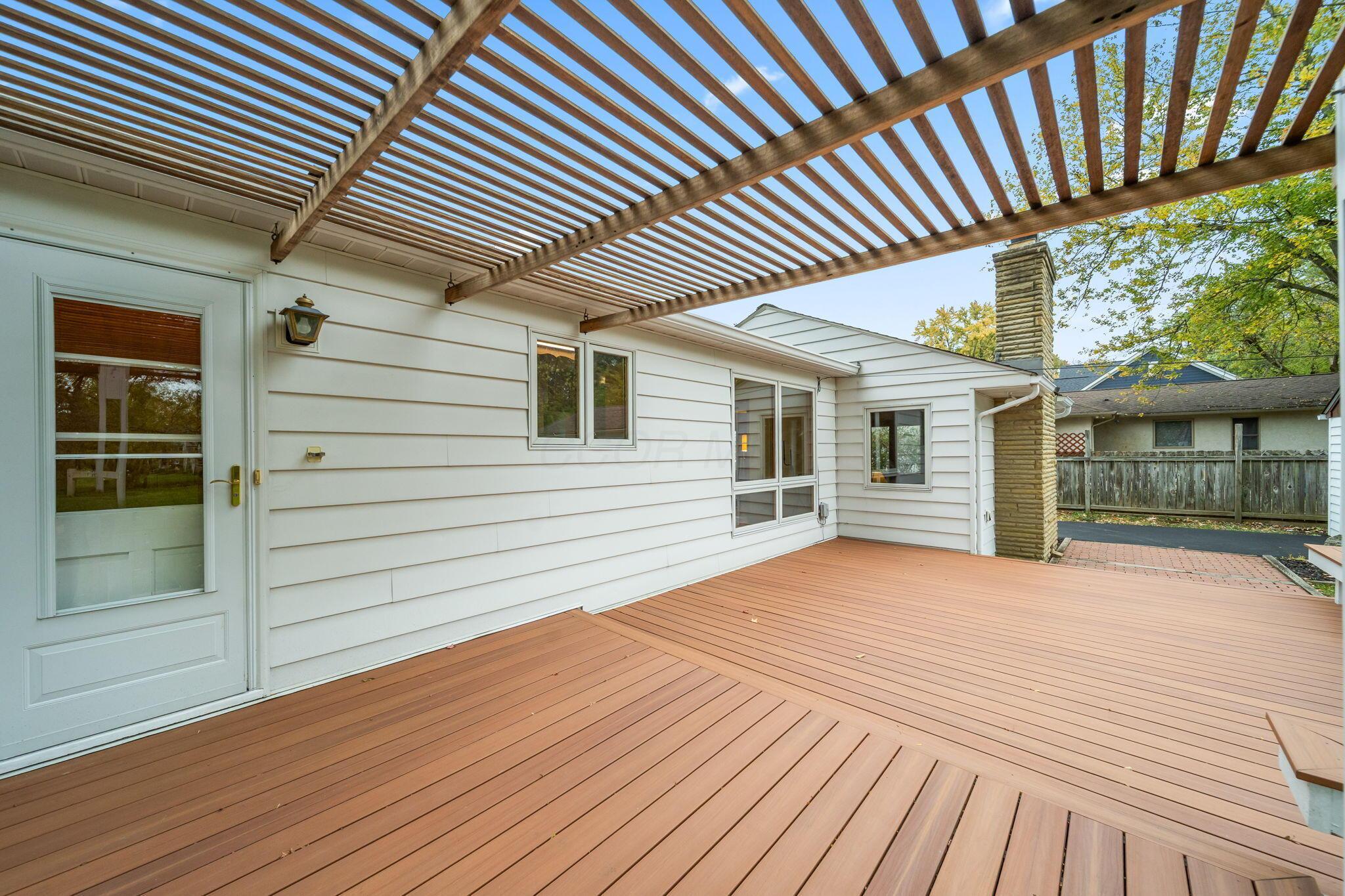 2527 Wickliffe Road Columbus, OH 43221 - Photo 52 of 73 Deck access from kitchen door.