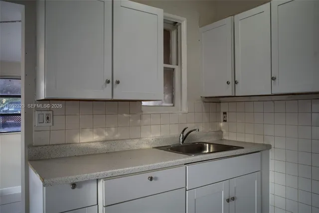 a view of washer and dryer