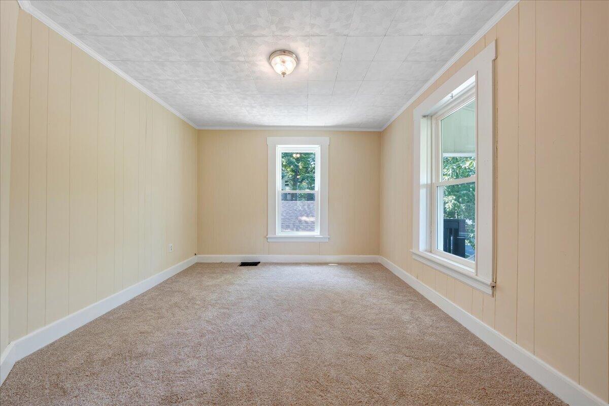 4331 Yellow Mountain Road Roanoke, VA 24014 - Photo 8 of 32 08-MIB01688