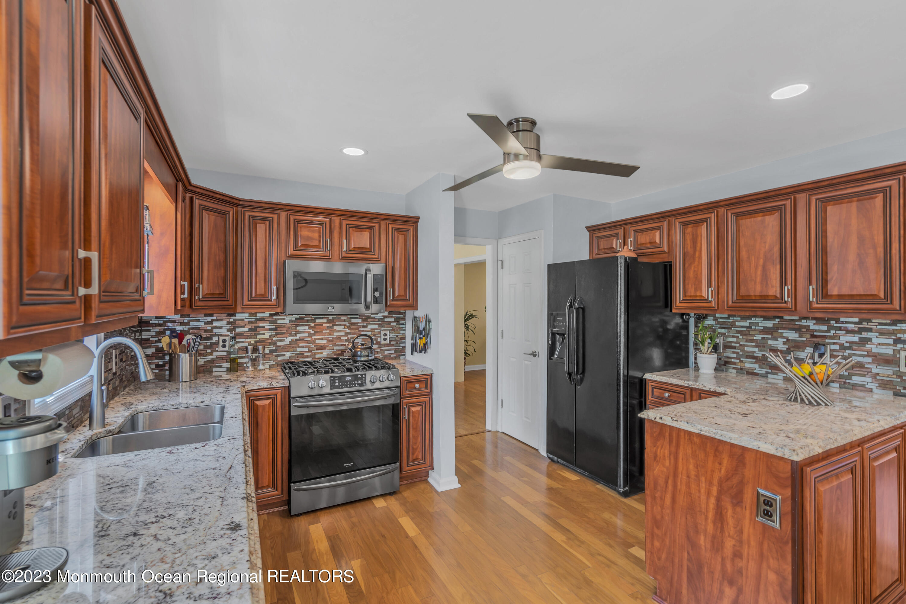 1013 Woodlane Road Jackson, NJ 08527 - Photo 21 of 86 026_dsc01394