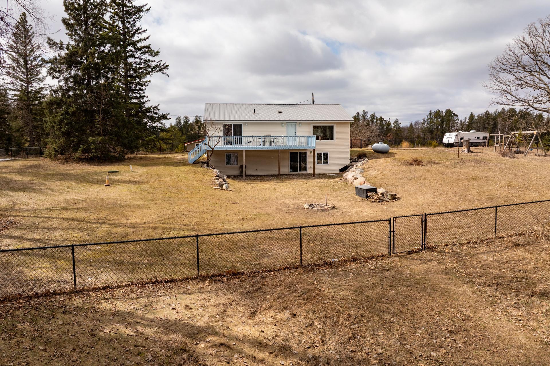 3912 4th Street Northwest Backus, MN 56435 - Photo 3 of 42