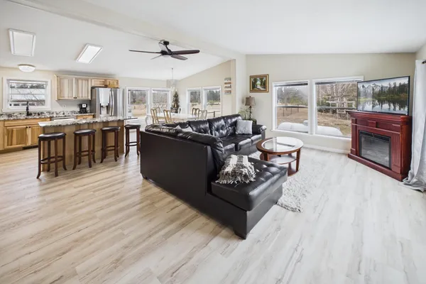 $529,000 | 3912 4th Street Northwest, Backus, MN 56435