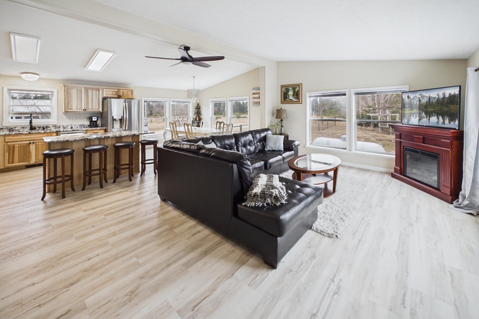 3912 4th Street Northwest Backus, MN 56435 - Photo 5 of 42