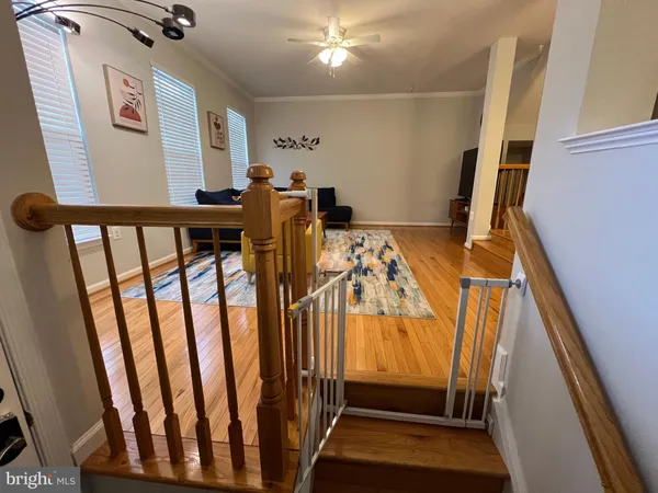 $3,000 | 20904 Sandstone Square, Sterling, VA 20165