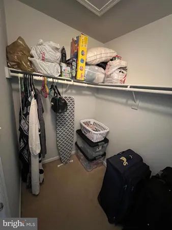 $3,000 | 20904 Sandstone Square, Sterling, VA 20165