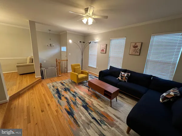 $3,000 | 20904 Sandstone Square, Sterling, VA 20165