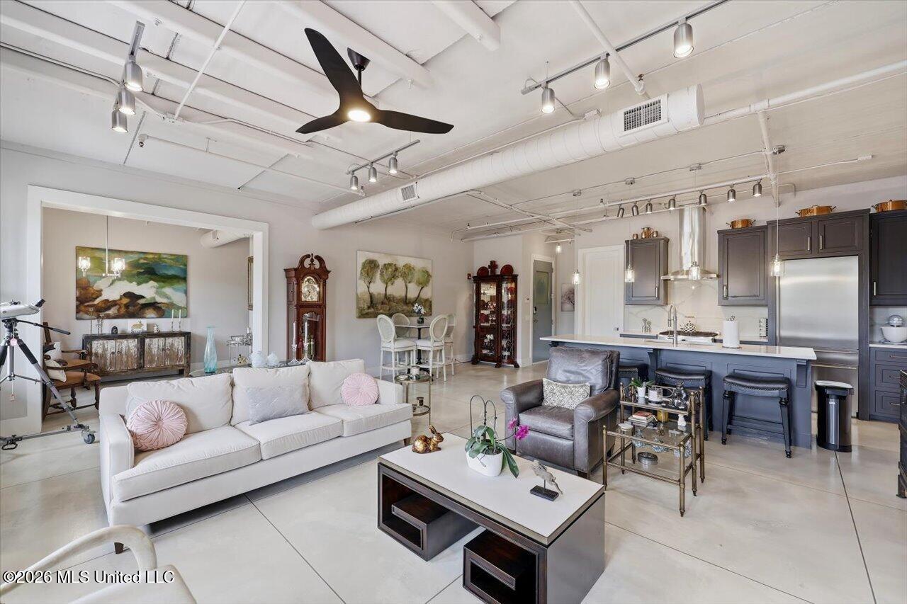 145 Republic Street, Unit 321 Madison, MS 39110 - Photo 4 of 38 04-145 Republic St unit 321 _ Home Tours