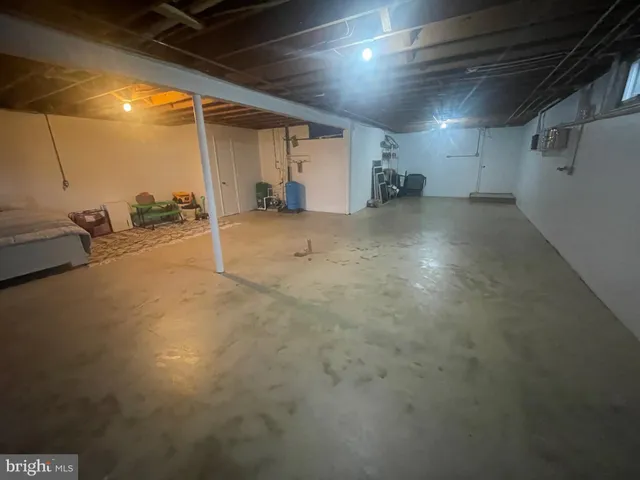 $1,850 | 63 Harristown Road, Paradise, PA 17562