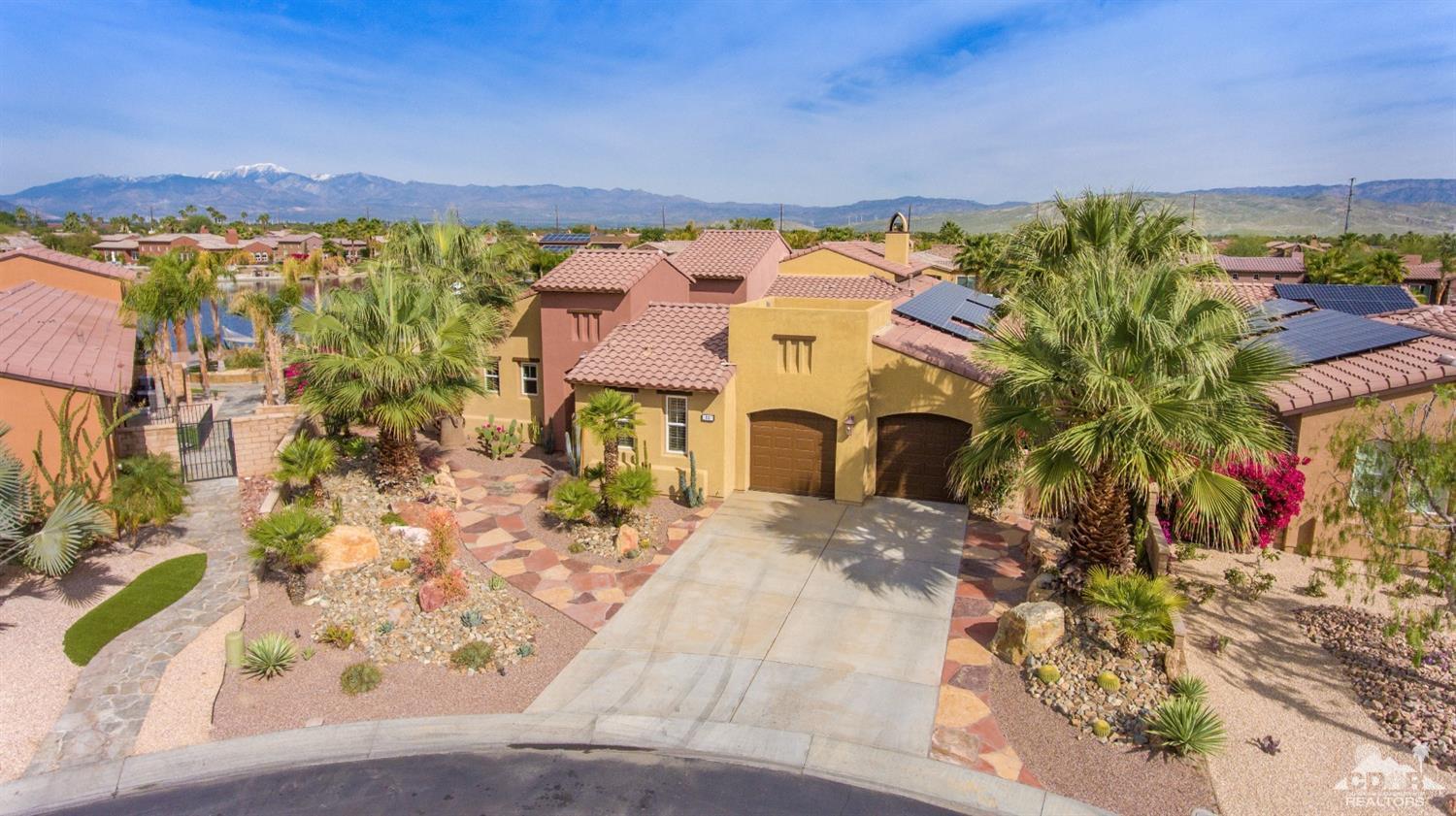 10 Via Santa Ramona Rancho Mirage, CA 92270 - Photo 11 of 78 a view of a house with a yard