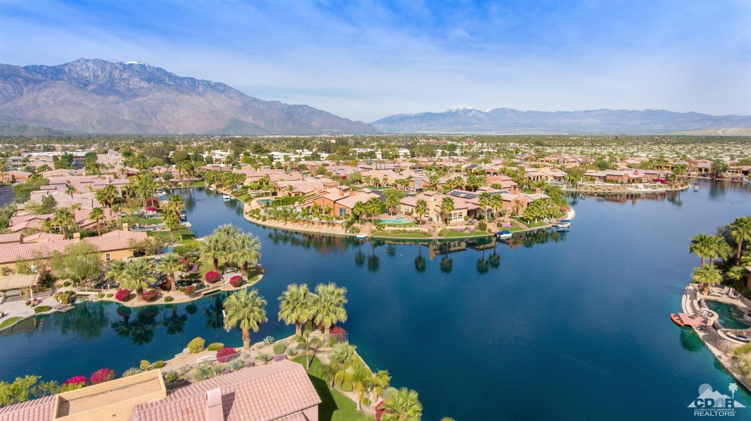 10 Via Santa Ramona Rancho Mirage, CA 92270 - Photo 9 of 78 a view of a city and a lake view