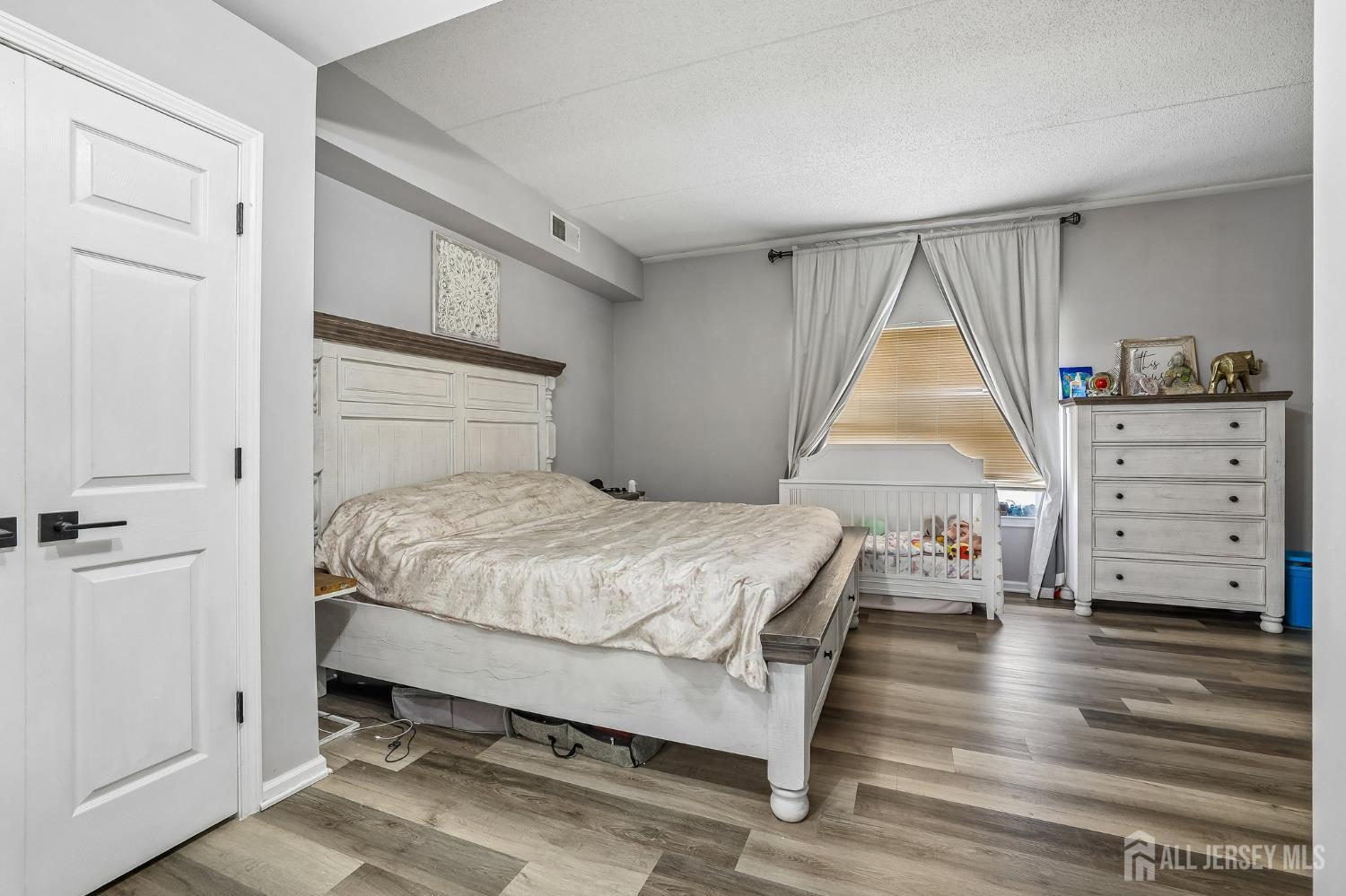 358 Rector Street, Unit 311 Perth Amboy, NJ 08861 - Photo 10 of 25 Gallery Image 10