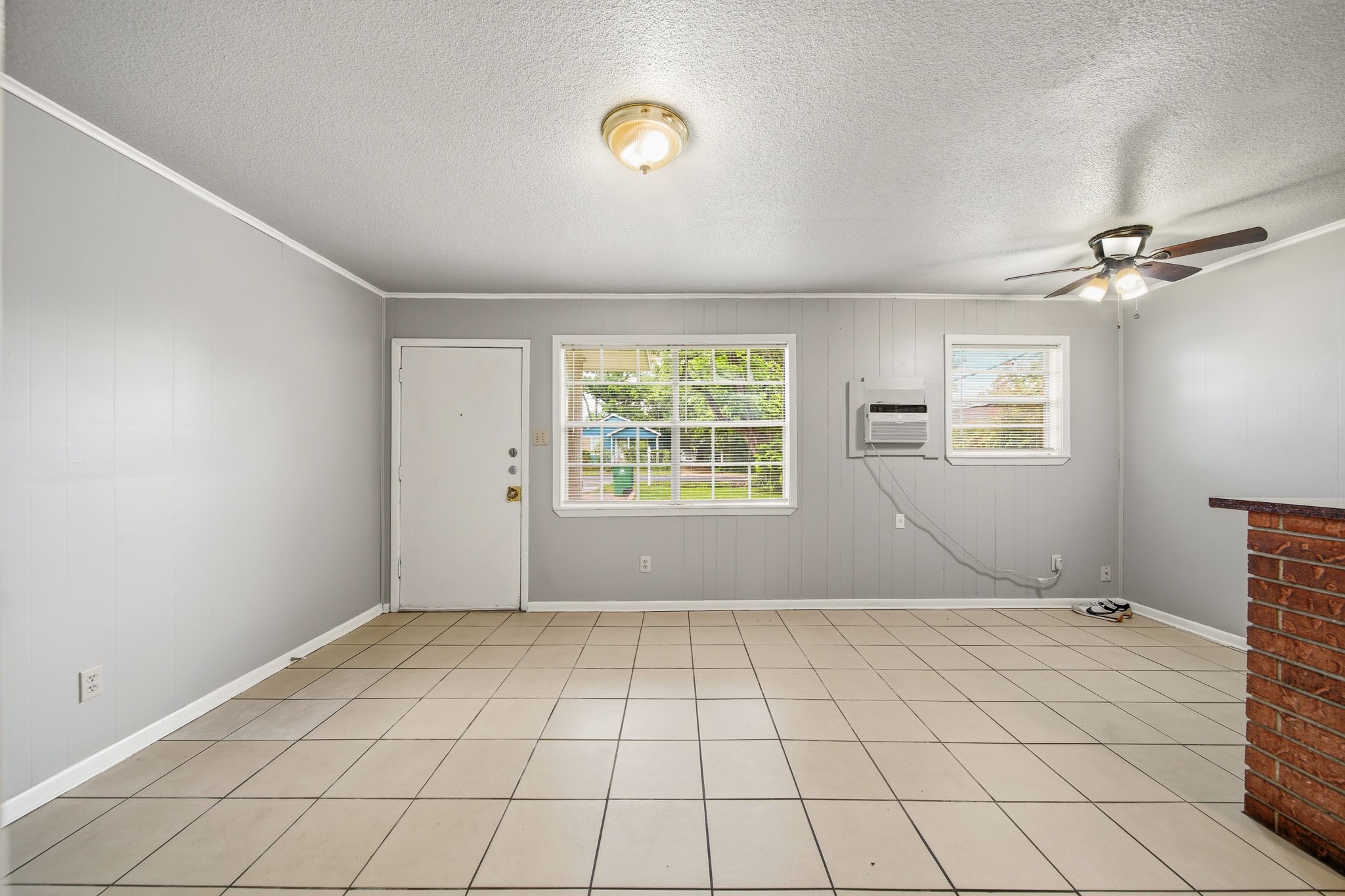 6116 Octavia Street, Unit 1/2 Houston, TX 77026 - Photo 14 of 17