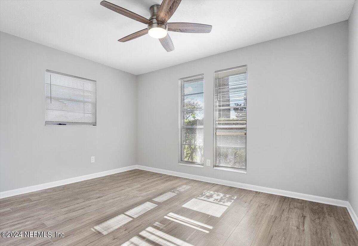 5549 Kennerly Road Jacksonville, FL 32207 - Photo 23 of 32 20-5549 Kennerly Rd (21)
