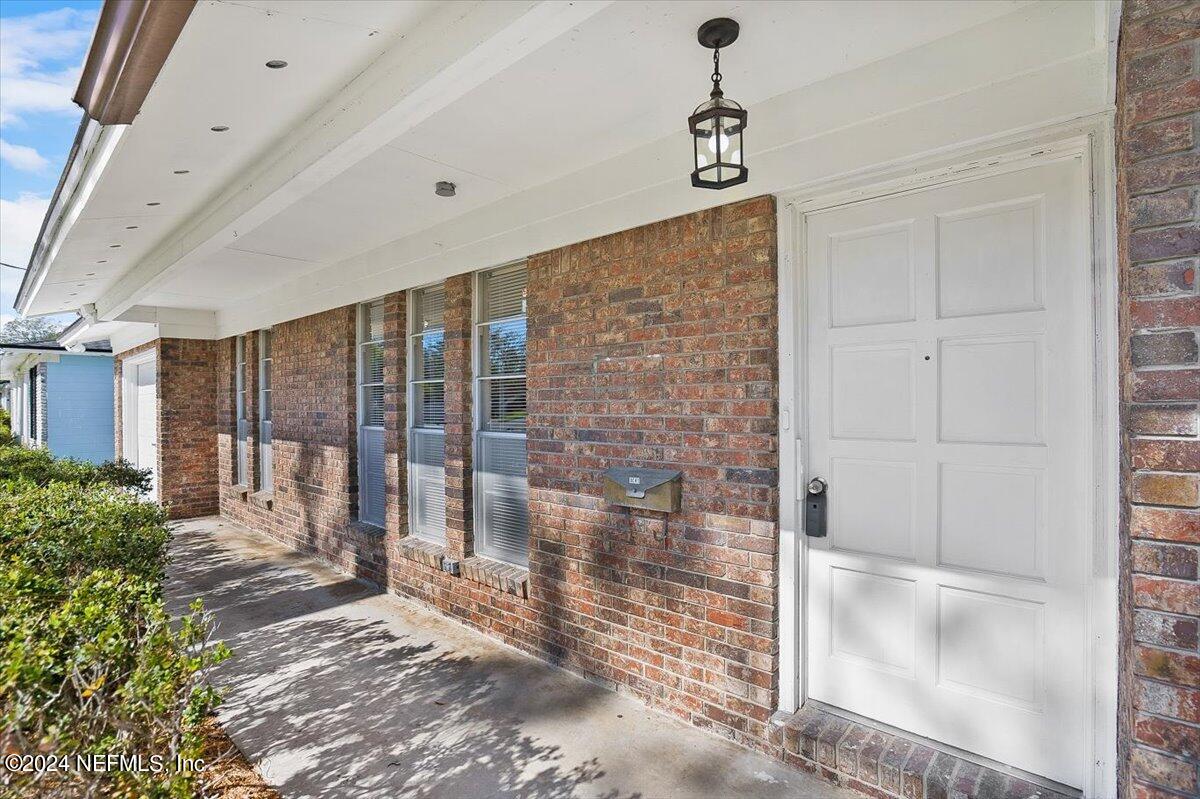 5549 Kennerly Road Jacksonville, FL 32207 - Photo 30 of 32 30-5549 Kennerly Rd (31)