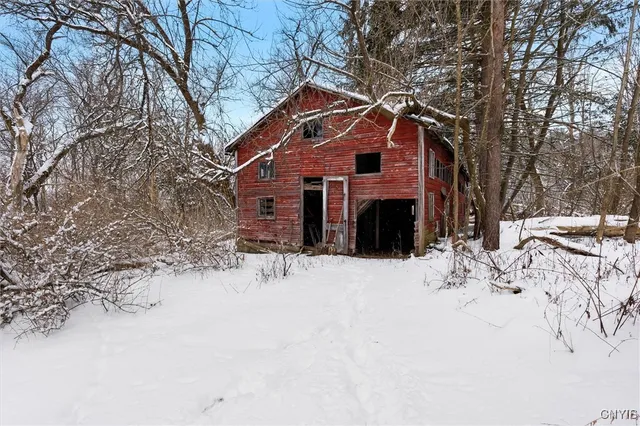 $479,000 | 55 Clinton Street, Tully, NY 13159