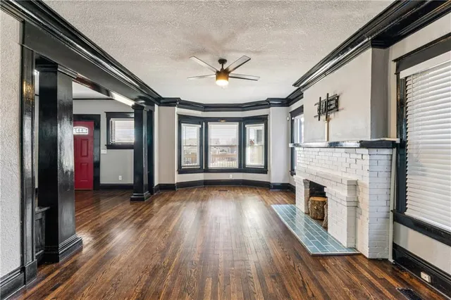 $495,000 | 2824 Tracy Avenue, Kansas City, MO 64109