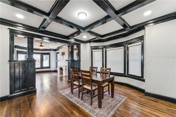 $474,999 | 2824 Tracy Avenue, Kansas City, MO 64109