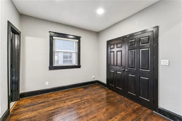 $495,000 | 2824 Tracy Avenue, Kansas City, MO 64109