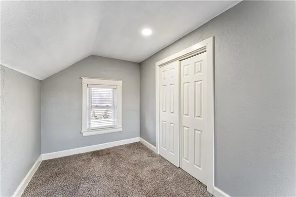 $474,999 | 2824 Tracy Avenue, Kansas City, MO 64109