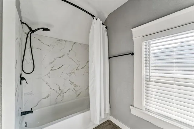 $495,000 | 2824 Tracy Avenue, Kansas City, MO 64109