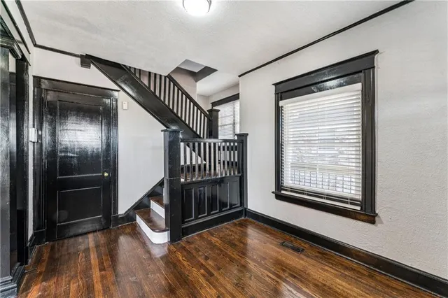 $495,000 | 2824 Tracy Avenue, Kansas City, MO 64109