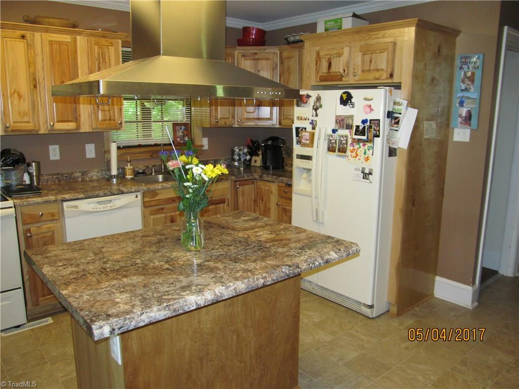3597 Day Road Walkertown, NC 27051 - Photo 15 of 30 Gallery Image 15