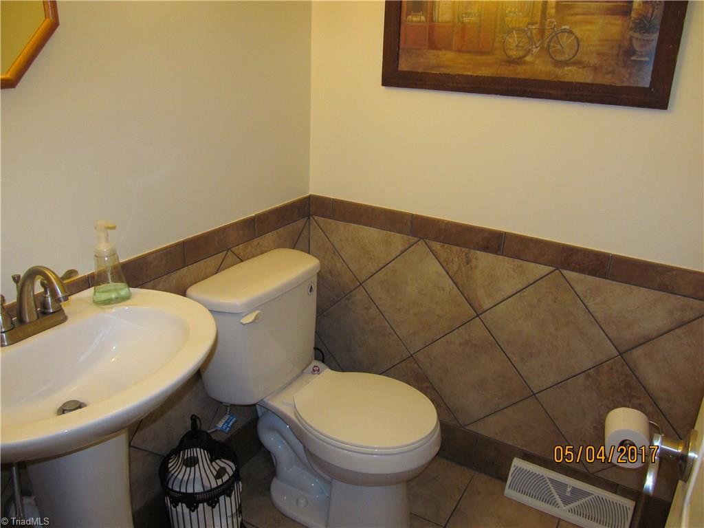3597 Day Road Walkertown, NC 27051 - Photo 18 of 30 Gallery Image 18